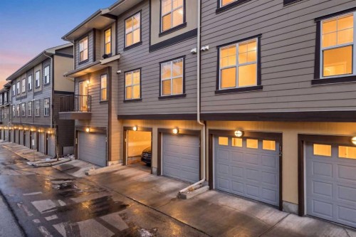 12 Evanscrest Gardens Nw, Calgary, AB - Outdoor With Exterior