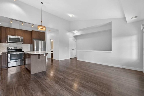 12 Evanscrest Gardens Nw, Calgary, AB - Indoor Photo Showing Kitchen With Upgraded Kitchen