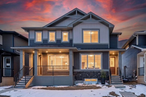 648 Sora Boulevard Se, Calgary, AB - Outdoor With Facade
