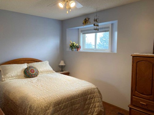 76 Martindale Close Ne, Calgary, AB - Indoor Photo Showing Bedroom