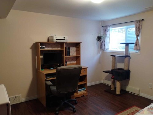 76 Martindale Close Ne, Calgary, AB - Indoor Photo Showing Office