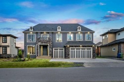 876 East Lakeview Road Chestermere, AB T1X 0W7