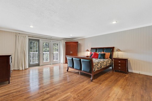 2706 Marquette Street Sw, Calgary, AB - Indoor Photo Showing Bedroom