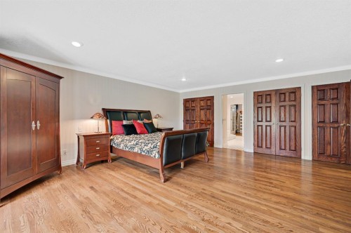 2706 Marquette Street Sw, Calgary, AB - Indoor Photo Showing Bedroom
