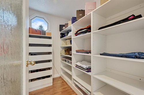 2706 Marquette Street Sw, Calgary, AB - Indoor With Storage