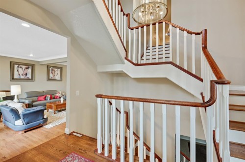 2706 Marquette Street Sw, Calgary, AB - Indoor Photo Showing Other Room