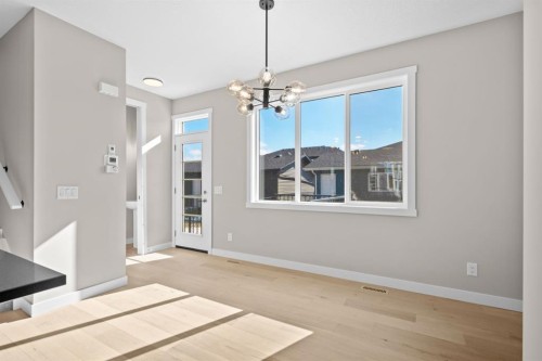376 Sora Boulevard Se, Calgary, AB - Indoor Photo Showing Other Room