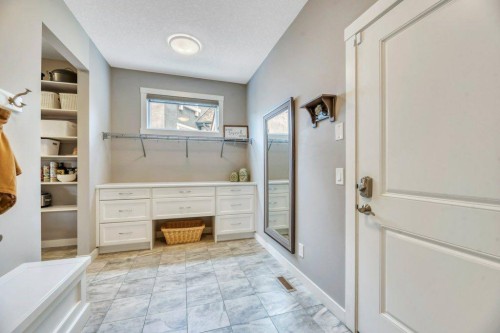 143 Stonemere Green, Chestermere, AB - Indoor Photo Showing Other Room