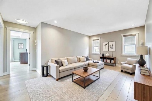 143 Stonemere Green, Chestermere, AB - Indoor Photo Showing Living Room