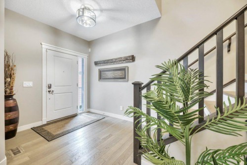143 Stonemere Green, Chestermere, AB - Indoor Photo Showing Other Room