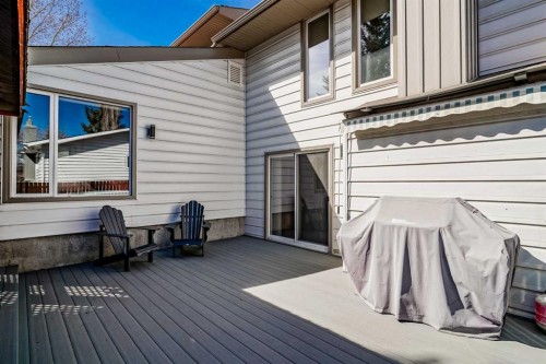 28 Deercross Way Se, Calgary, AB - Outdoor With Deck Patio Veranda With Exterior