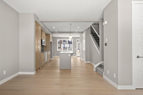 656 Sora Boulevard Se, Calgary, AB - Indoor Photo Showing Other Room