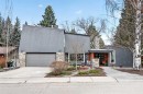 8932 Baylor Crescent Sw, Calgary, AB  - Outdoor 