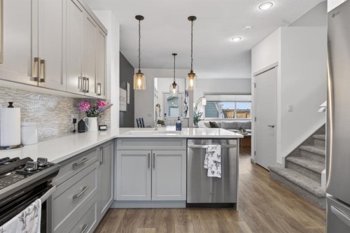 75 Masters Heights Se, Calgary, AB 