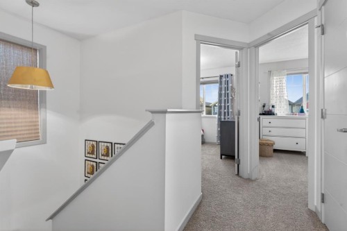 75 Masters Heights Se, Calgary, AB 