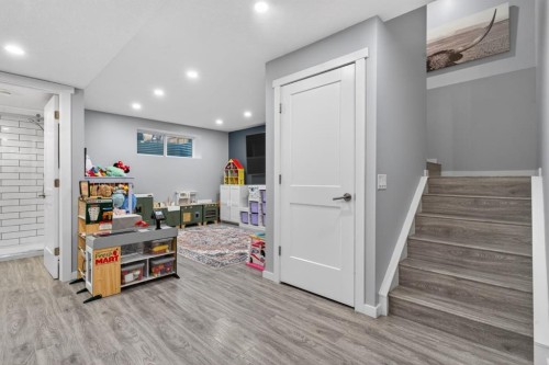 75 Masters Heights Se, Calgary, AB 