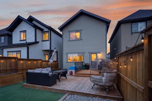 75 Masters Heights Se, Calgary, AB 