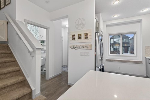 75 Masters Heights Se, Calgary, AB 
