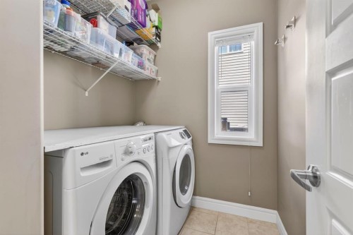 1612 Monteith Drive Se, High River, AB - Indoor Photo Showing Laundry Room