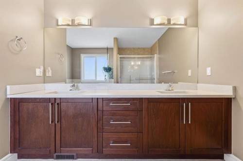 1612 Monteith Drive Se, High River, AB - Indoor Photo Showing Bathroom