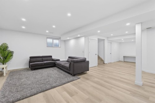 1612 Monteith Drive Se, High River, AB - Indoor