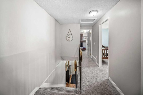 96 Mckinley Road Se, Calgary, AB - Indoor Photo Showing Other Room