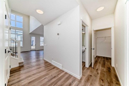 61 Bartlett Way Se, Calgary, AB - Indoor Photo Showing Other Room