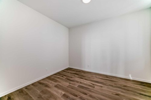 61 Bartlett Way Se, Calgary, AB - Indoor Photo Showing Other Room