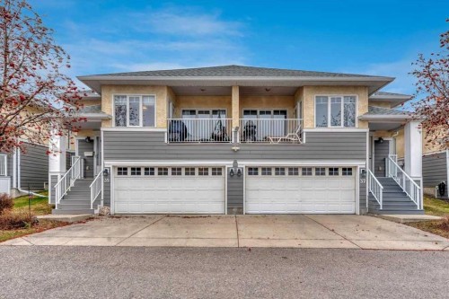35-72 Millside Drive Sw, Calgary, AB - Outdoor With Facade