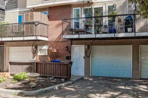23-643 4 Avenue Ne, Calgary, AB - Outdoor With Exterior