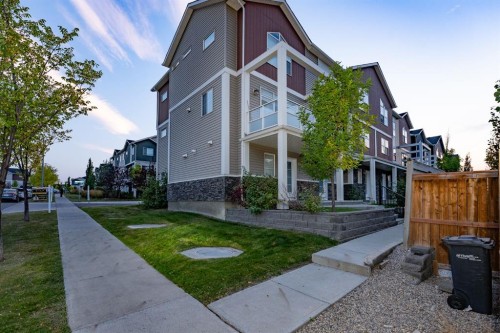 638 Redstone View Ne, Calgary, AB - Outdoor