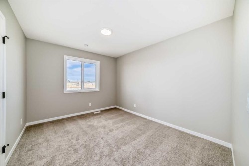 130 Bartlett Row Se, Calgary, AB - Indoor Photo Showing Other Room