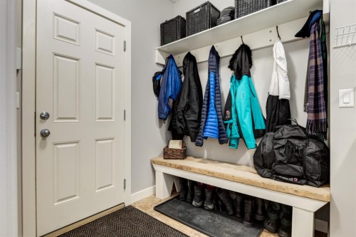 167 New Brighton Close Se, Calgary, AB - Indoor