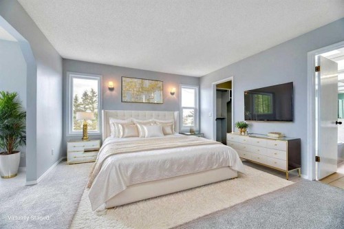 215 Hawktree Circle Nw, Calgary, AB - Indoor Photo Showing Bedroom