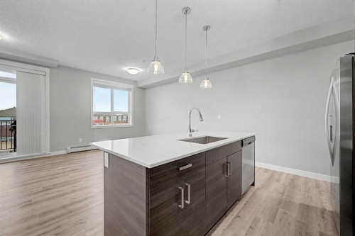 304-10 Walgrove Walk Se, Calgary, AB - Indoor Photo Showing Kitchen