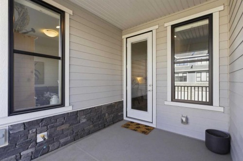 307 Crestridge Common Sw, Calgary, AB - Outdoor With Exterior