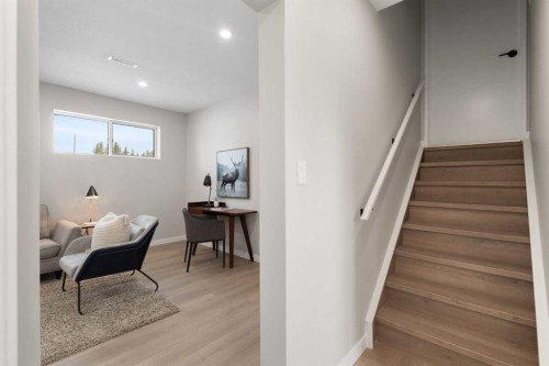 236 Silverview Way Nw, Calgary, AB - Indoor Photo Showing Other Room
