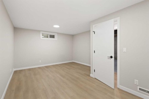 236 Silverview Way Nw, Calgary, AB - Indoor