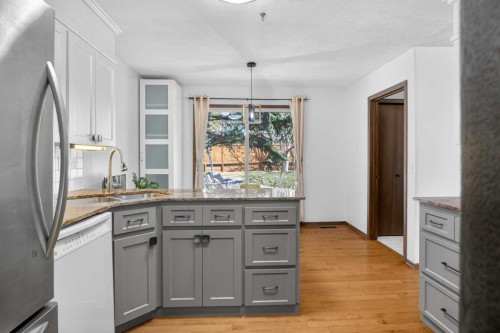 428 Ranch Estates Place Nw, Calgary, AB - Indoor Photo Showing Kitchen With Upgraded Kitchen