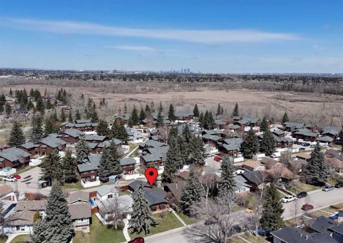 44 Midglen Drive Se, Calgary, AB - Outdoor With View