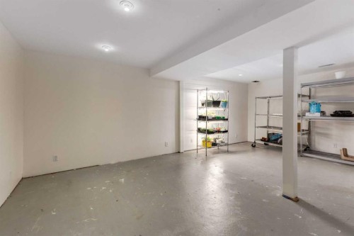 44 Midglen Drive Se, Calgary, AB - Indoor