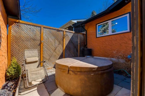 44 Midglen Drive Se, Calgary, AB - Outdoor With Exterior