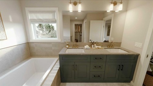 104 Mercado Crescent Se, Calgary, AB - Indoor Photo Showing Bathroom