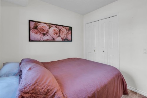 1114-1818 Simcoe Boulevard Sw, Calgary, AB - Indoor Photo Showing Bedroom