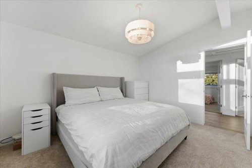 10812 Maplecrest Road Se, Calgary, AB 