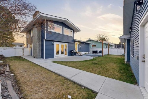 10812 Maplecrest Road Se, Calgary, AB 