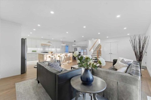 10812 Maplecrest Road Se, Calgary, AB 