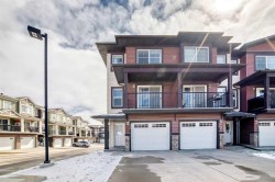 310 Sage Hill Grove NW Calgary, AB T3R 0Z8