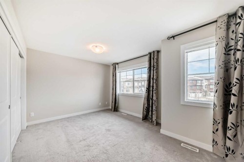 310 Sage Hill Grove Nw, Calgary, AB - Indoor Photo Showing Other Room