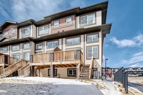 310 Sage Hill Grove Nw, Calgary, AB - Outdoor With Facade